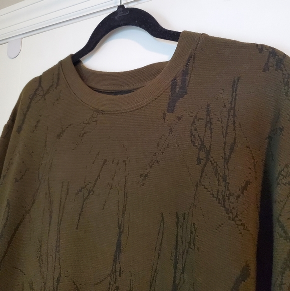 DISTRESSED SWEATER - Picture 2 of 4